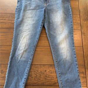 Classic Old Navy, super skinny midrise, jeans
